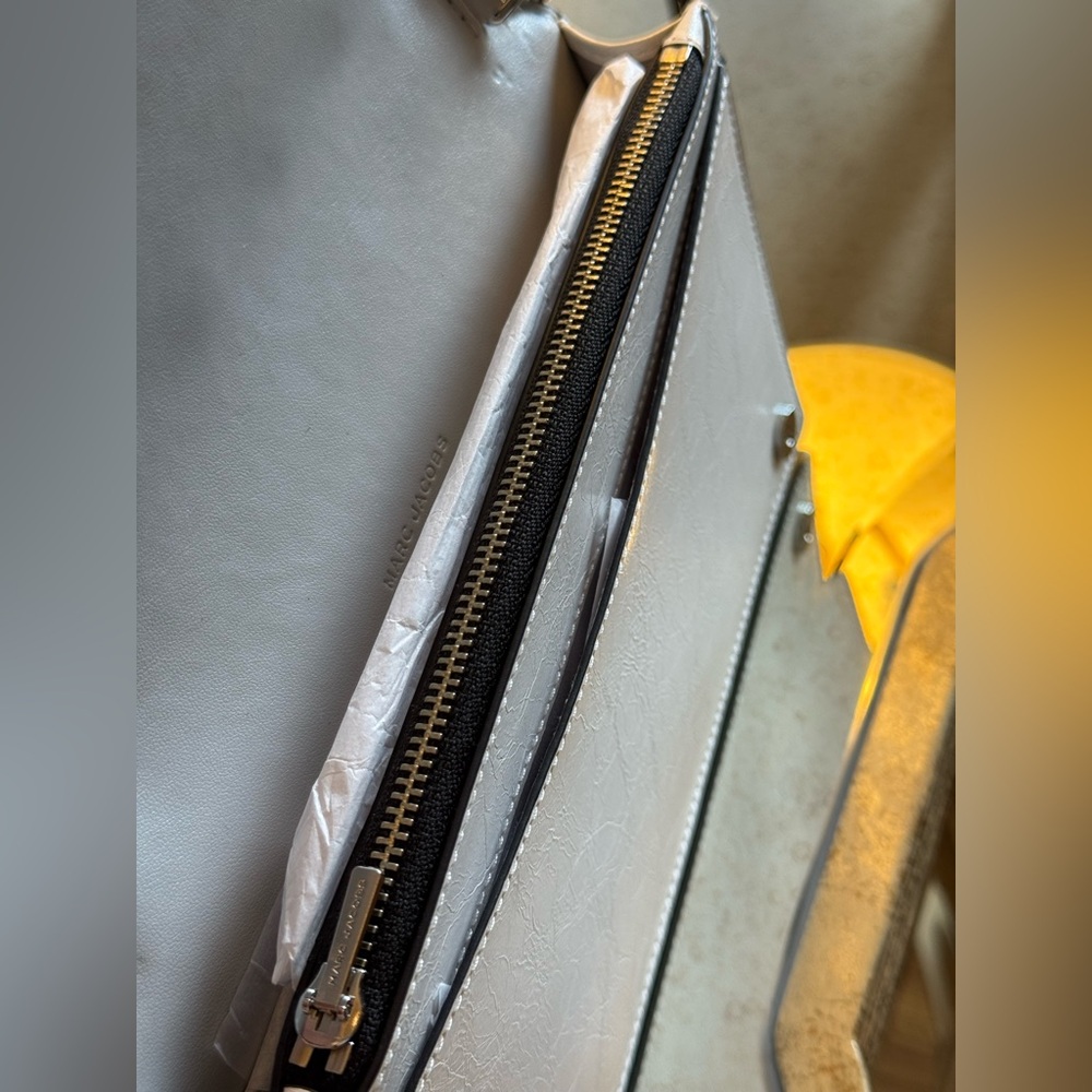 Marc Jacobs Grommet Flap Shoulder Bag - Picture 7 of 15